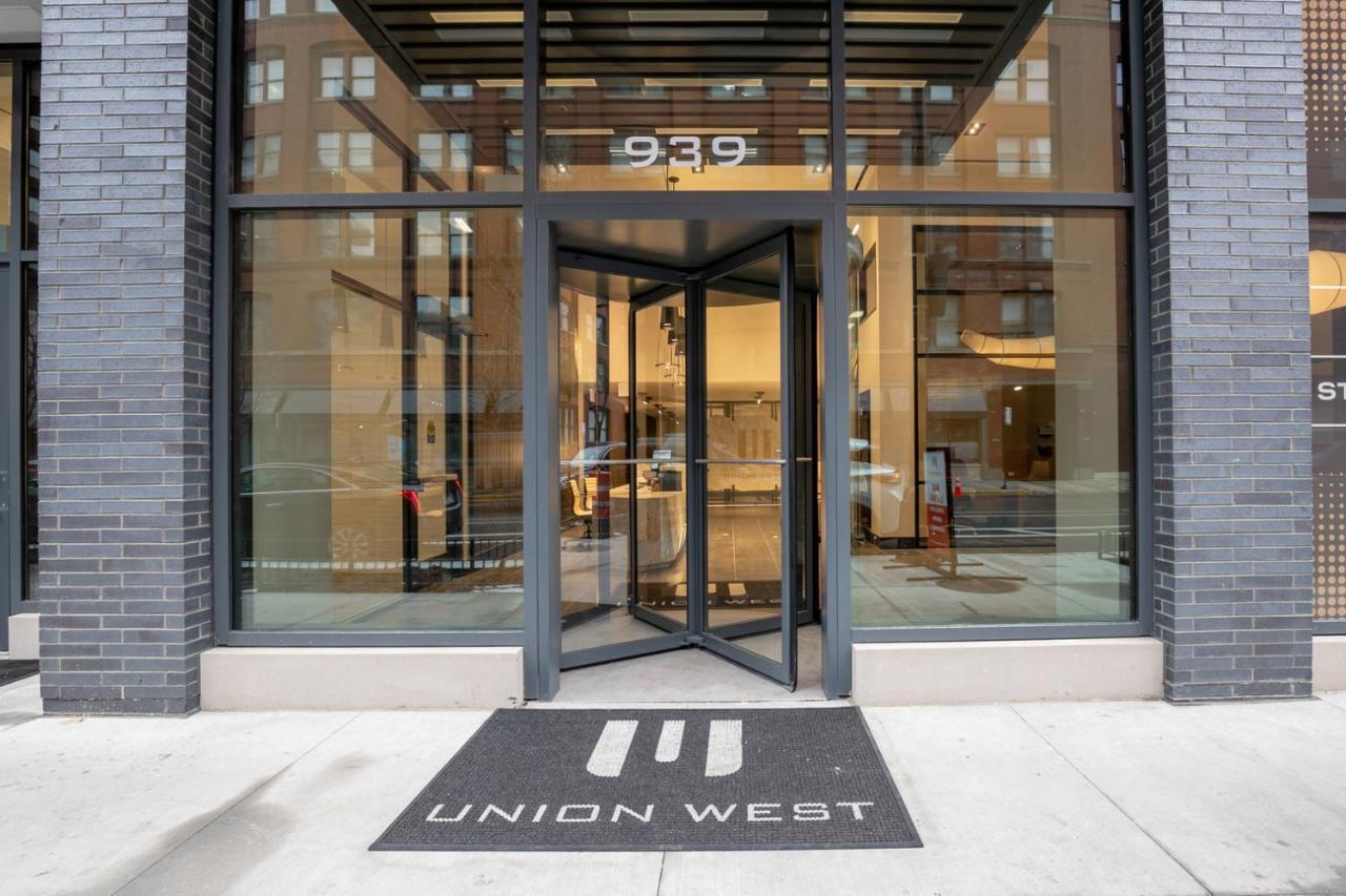 W Loop Studio W Pool Gym Nr Restaurant Row Chi-283 Chicago Exterior photo