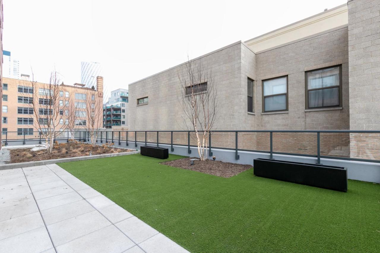 W Loop Studio W Pool Gym Nr Restaurant Row Chi-283 Chicago Exterior photo